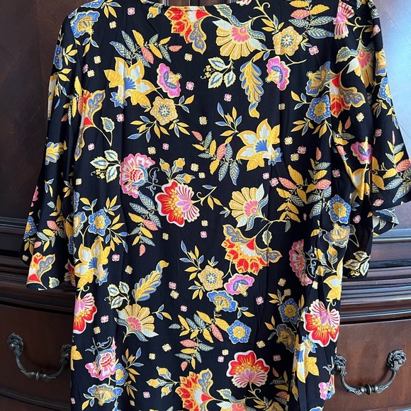 Emily Wonder Pink and Yellow Boxy Blouse with 3/4 Sleeves - Picture 4 of 6